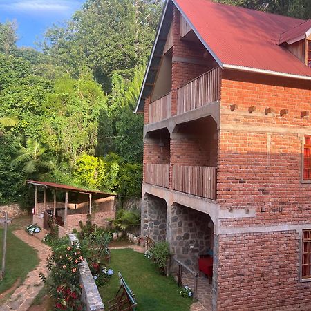 David Crater Homestay Lushoto Buitenkant foto