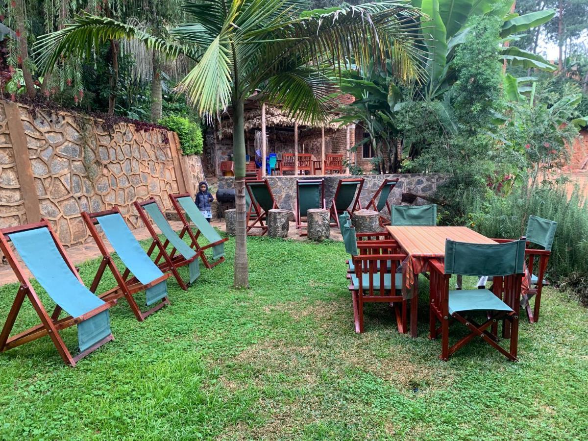 David Crater Homestay Lushoto Buitenkant foto