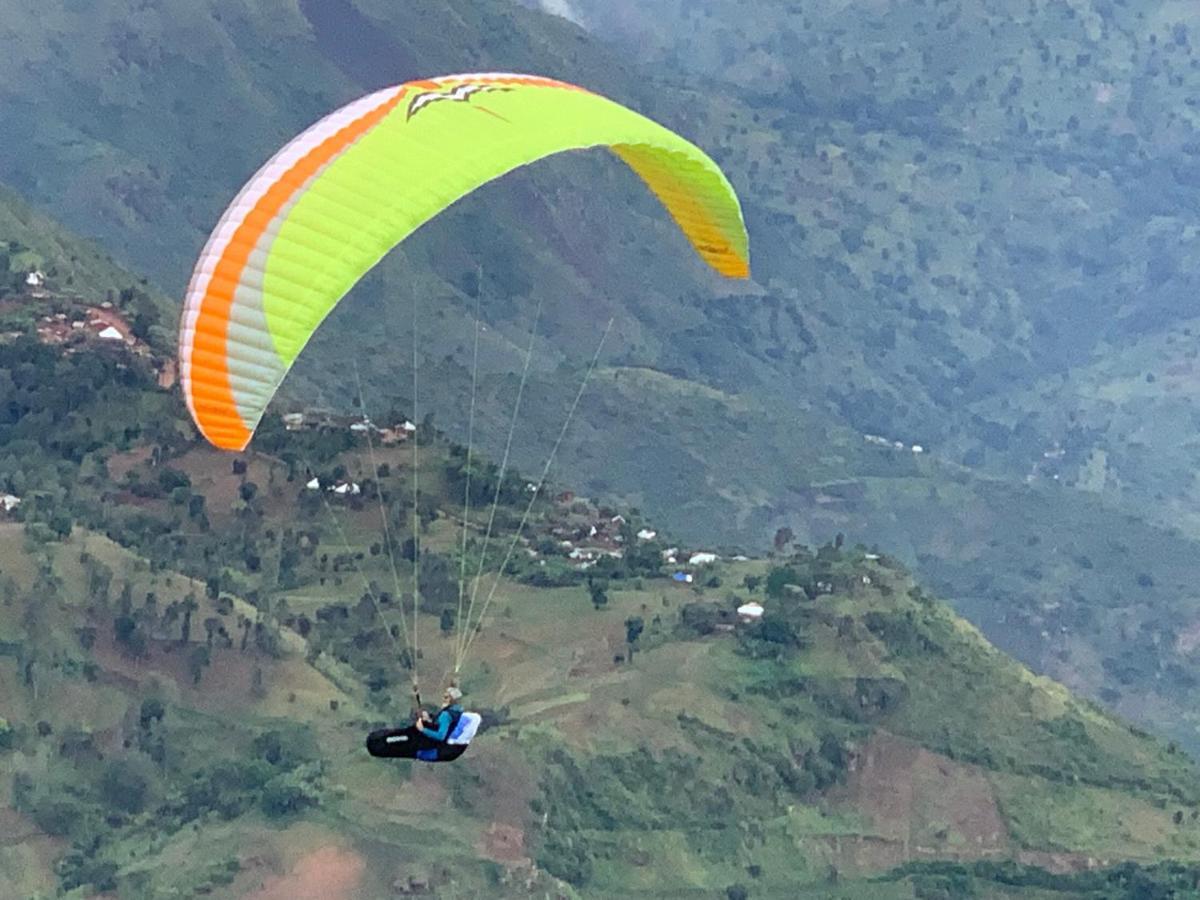 David Crater Homestay Lushoto Buitenkant foto