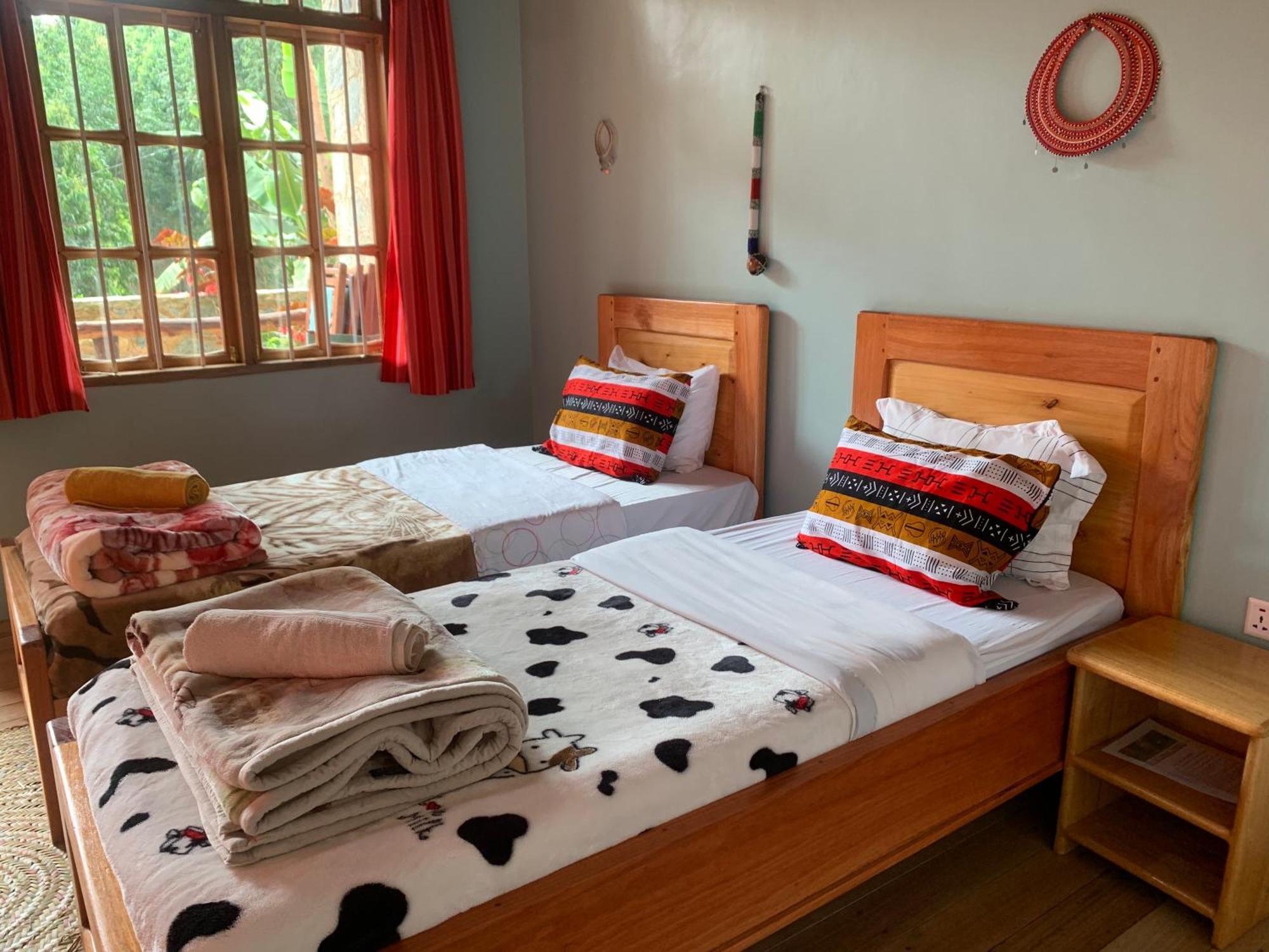 David Crater Homestay Lushoto Buitenkant foto
