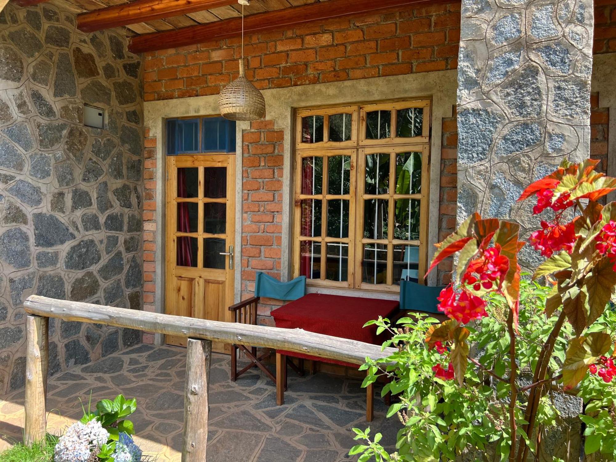 David Crater Homestay Lushoto Buitenkant foto