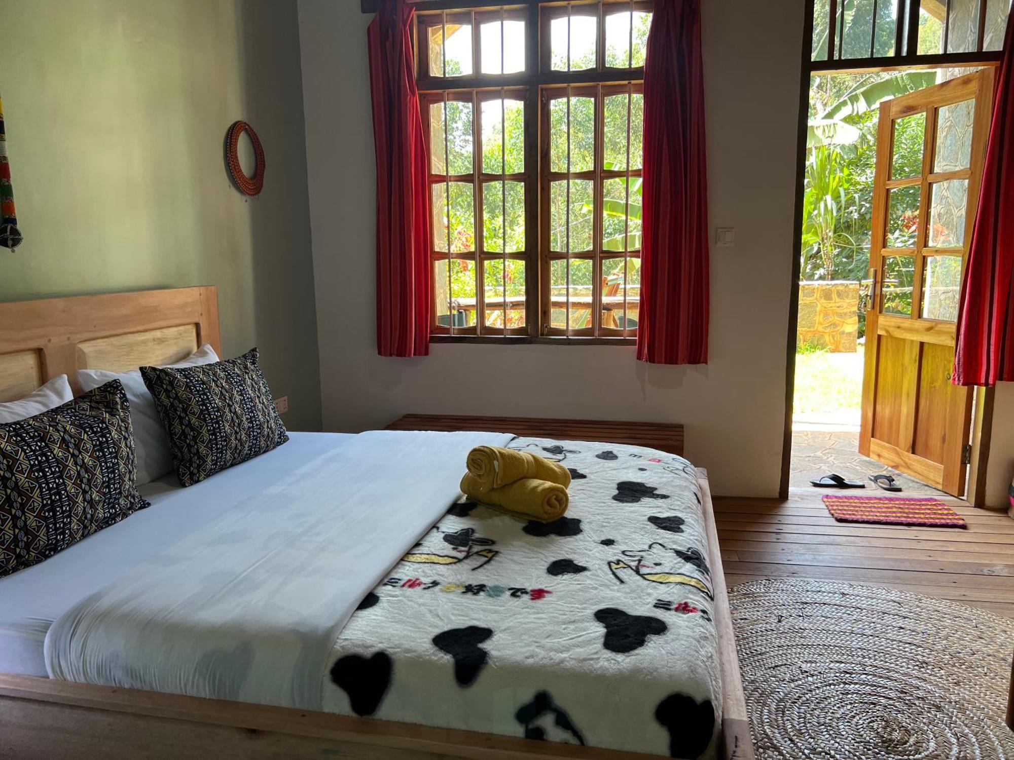 David Crater Homestay Lushoto Buitenkant foto
