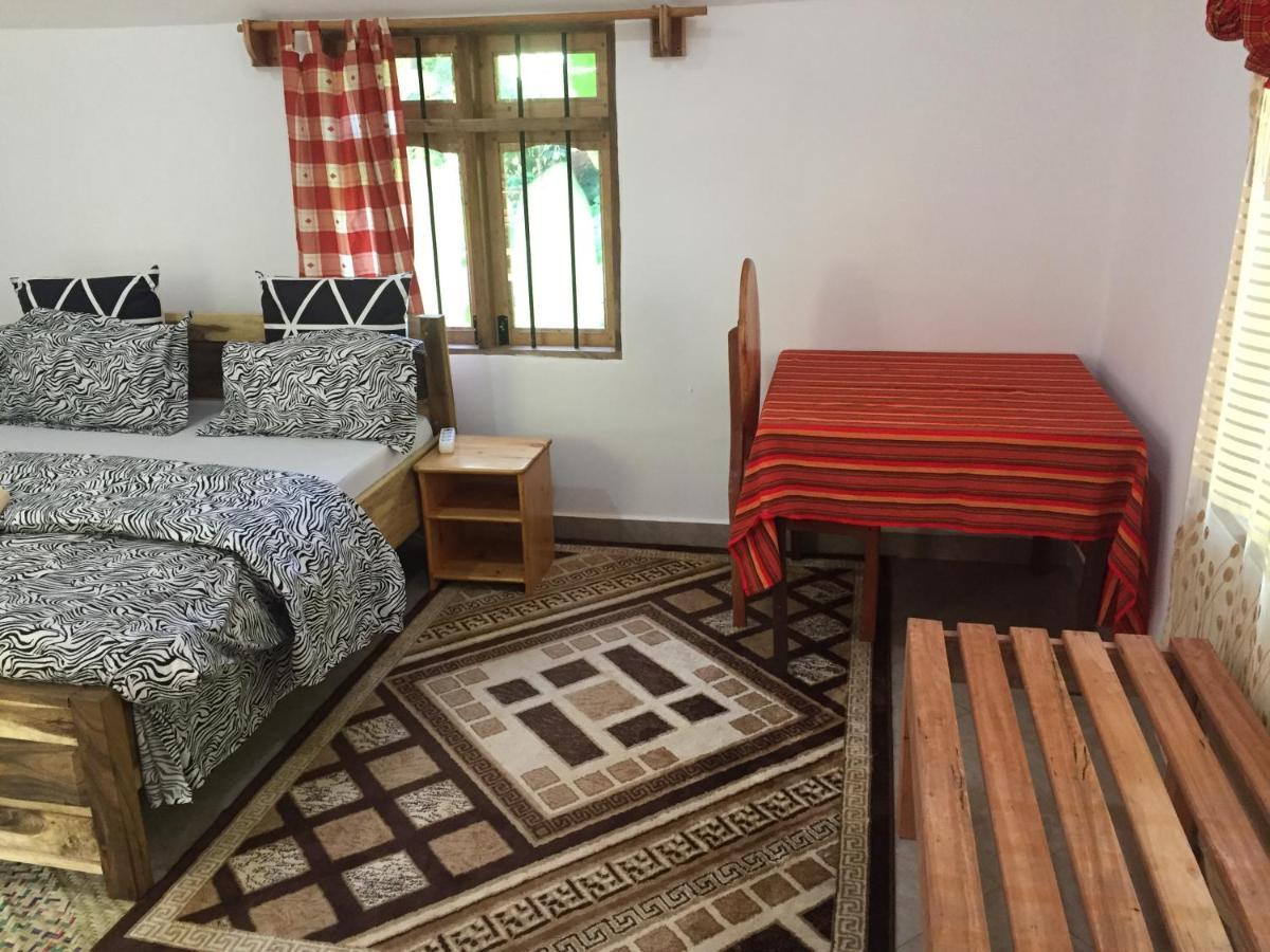 David Crater Homestay Lushoto Buitenkant foto